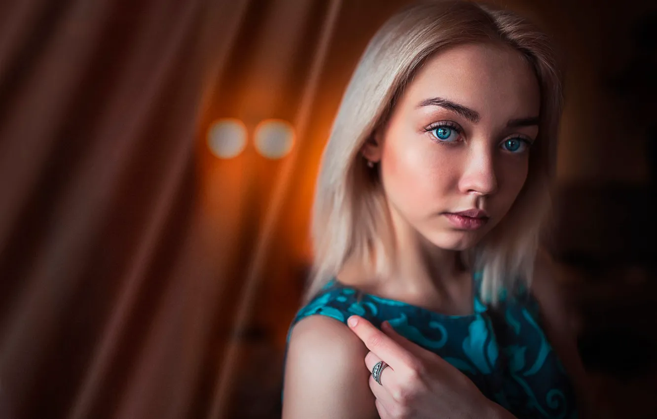 Photo wallpaper sponge, blue-eyed, portrait