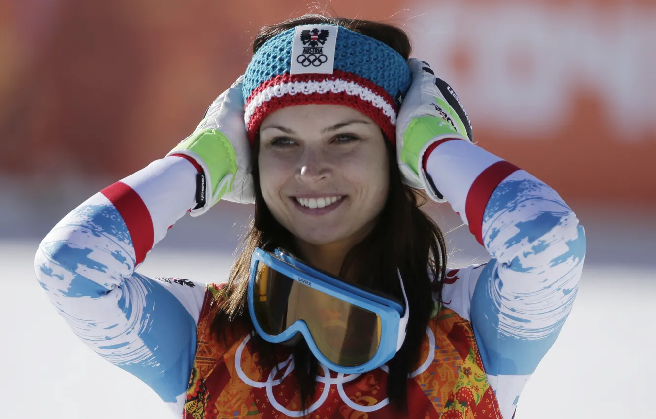 Photo wallpaper Austria, world champion, olympic champion, Olympic champion, ski, Sochi, Anna Fenninger, Ice bar