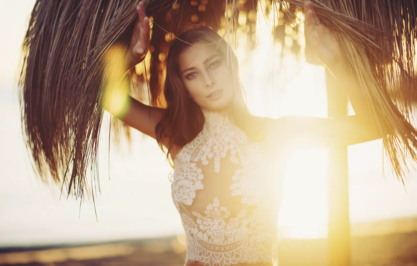 Photo wallpaper girl, the sun, portrait