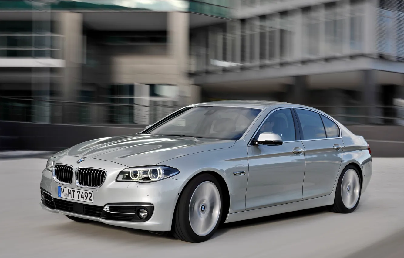 Photo wallpaper machine, BMW, speed, silver, BMW, Sedan, 535i, Luxury Line