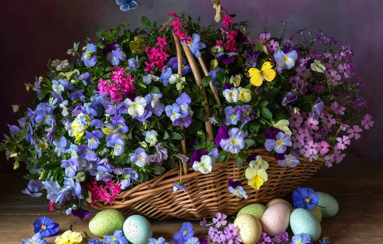 Photo wallpaper flowers, butterfly, basket, eggs, Pansy, eggs, Viola tricolor, Yana Slutskaya