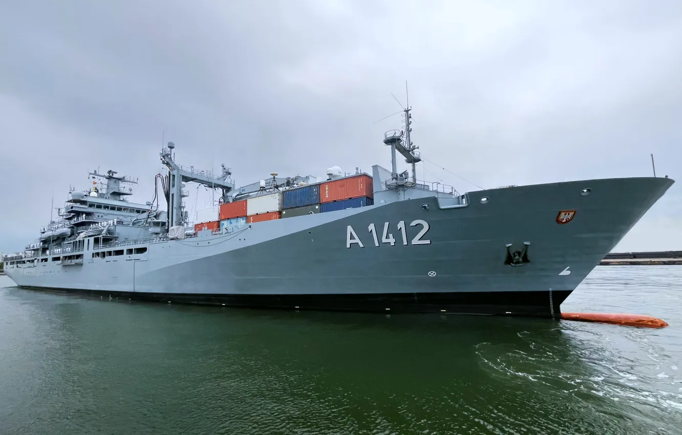 Photo wallpaper transport, ensure, FGS Frankfurt am Main