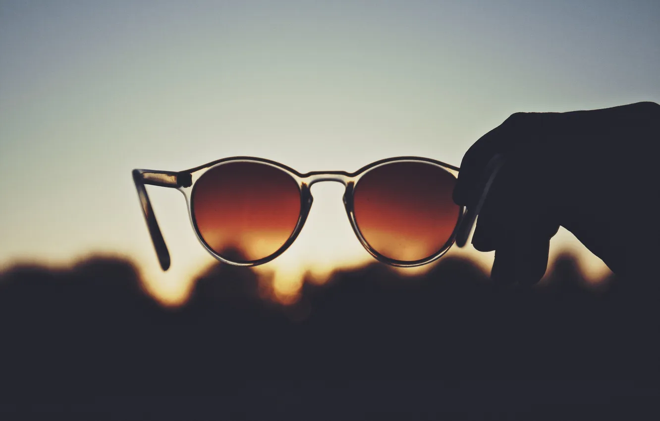 Photo wallpaper glass, the evening, glasses