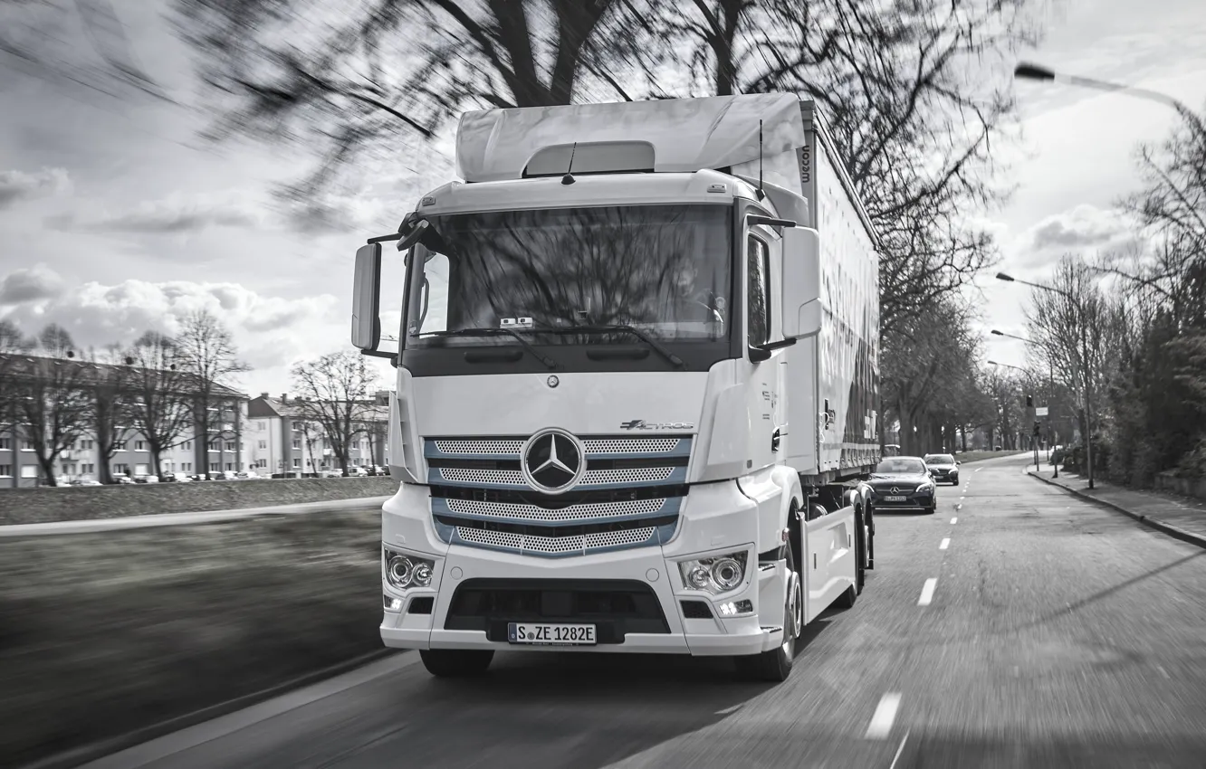 Photo wallpaper Mercedes-Benz, truck, van, Actros, e-Actros