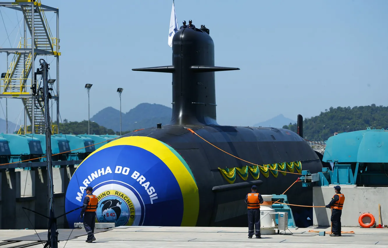 Photo wallpaper the descent, submarine, Brazil, on the water, Navy, diesel