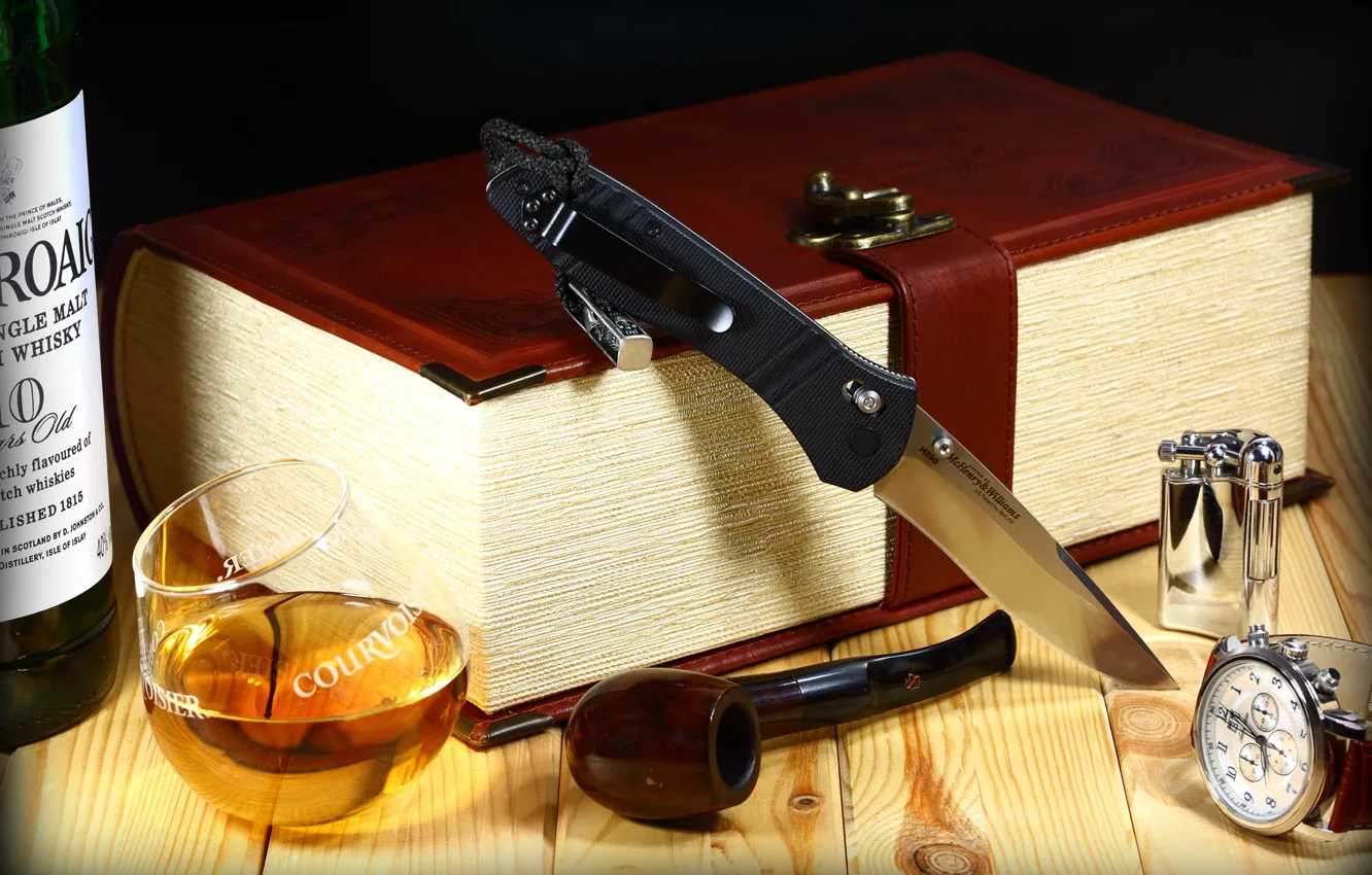 Photo wallpaper watch, glass, tube, lighter, knife, folding, benchmade, m390