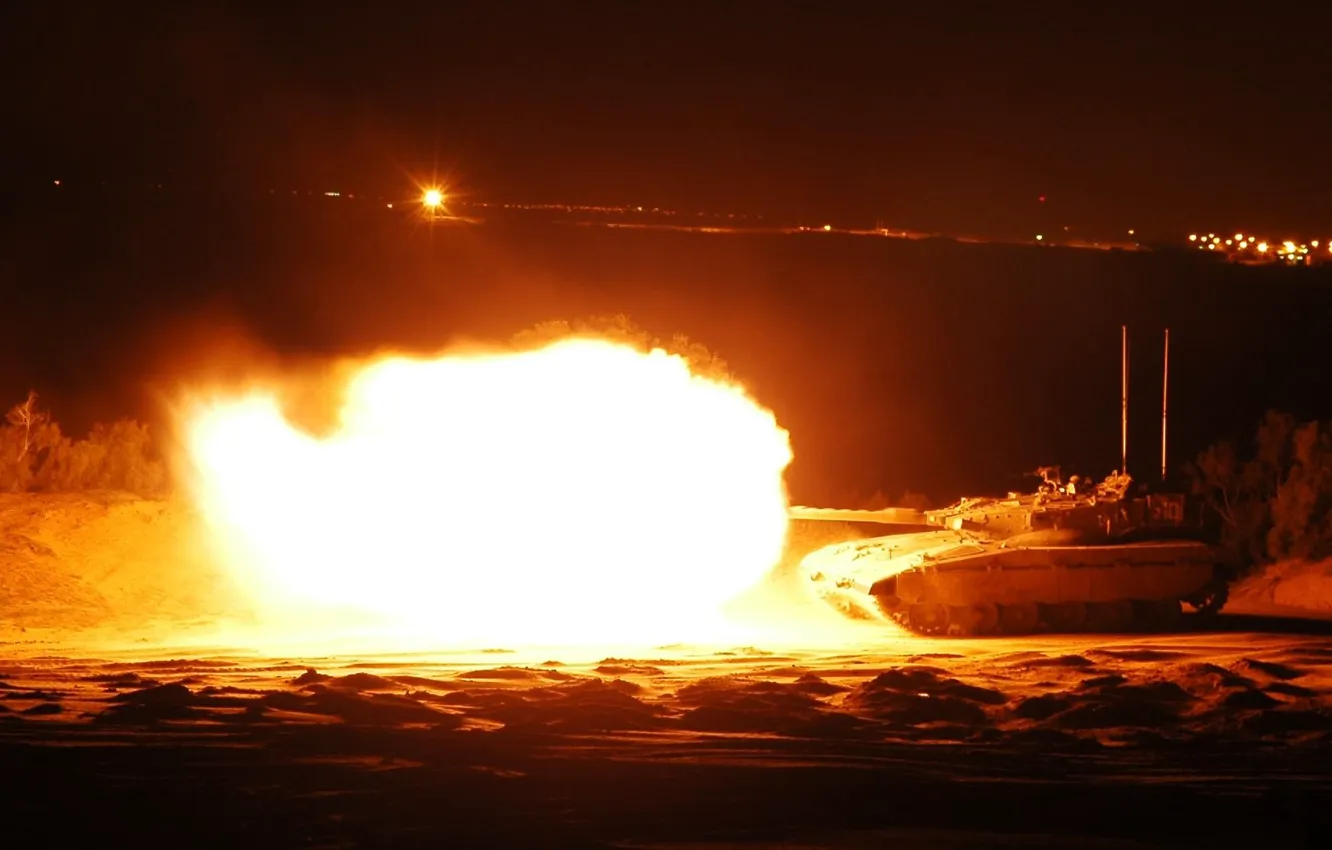 Photo wallpaper fire, shot, tank