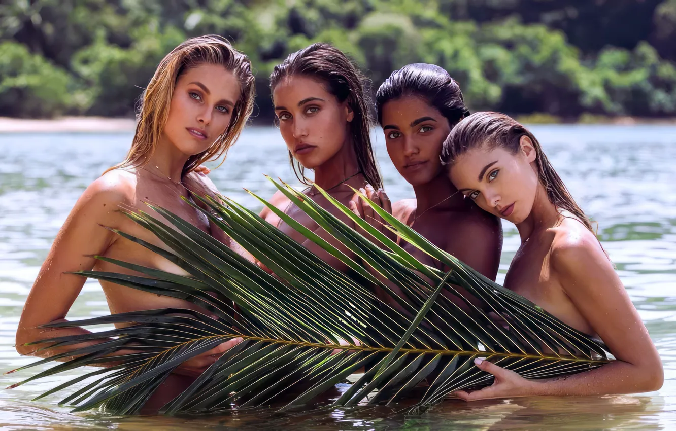 Photo wallpaper models, group, tropical, Wet Bodies