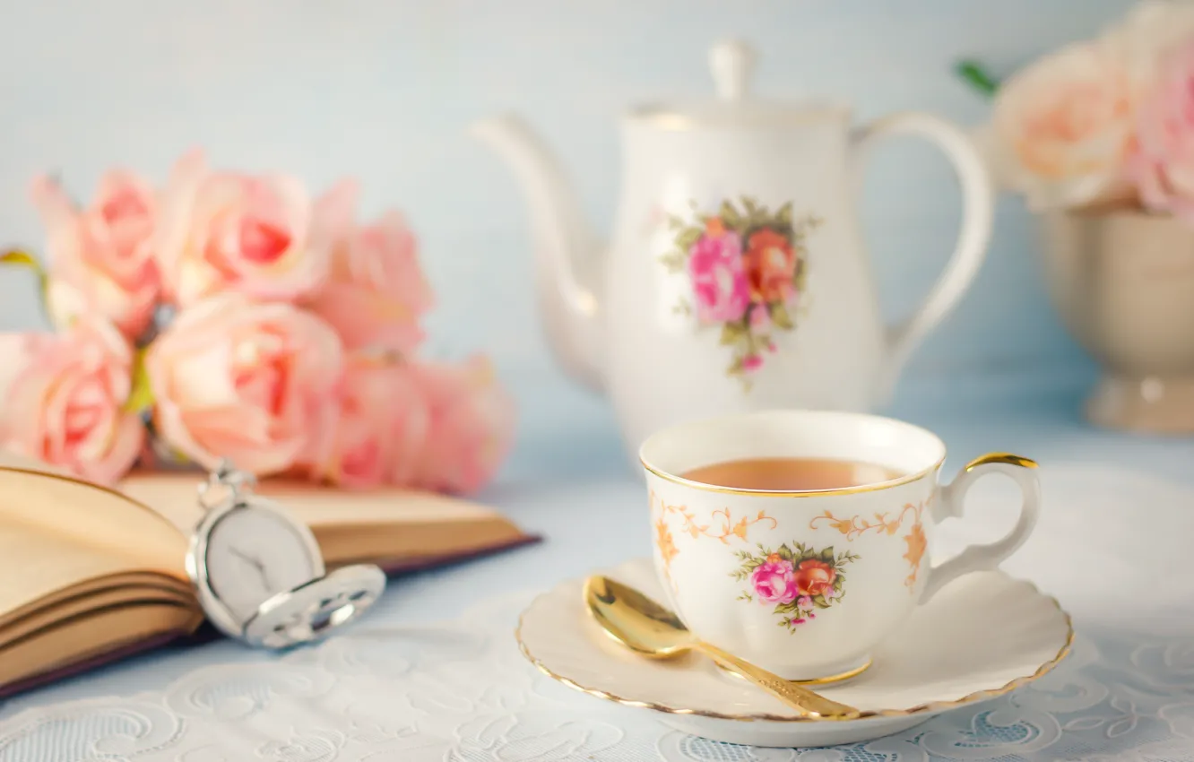 Photo wallpaper roses, bouquet, kettle, Cup, book, tea fragrant