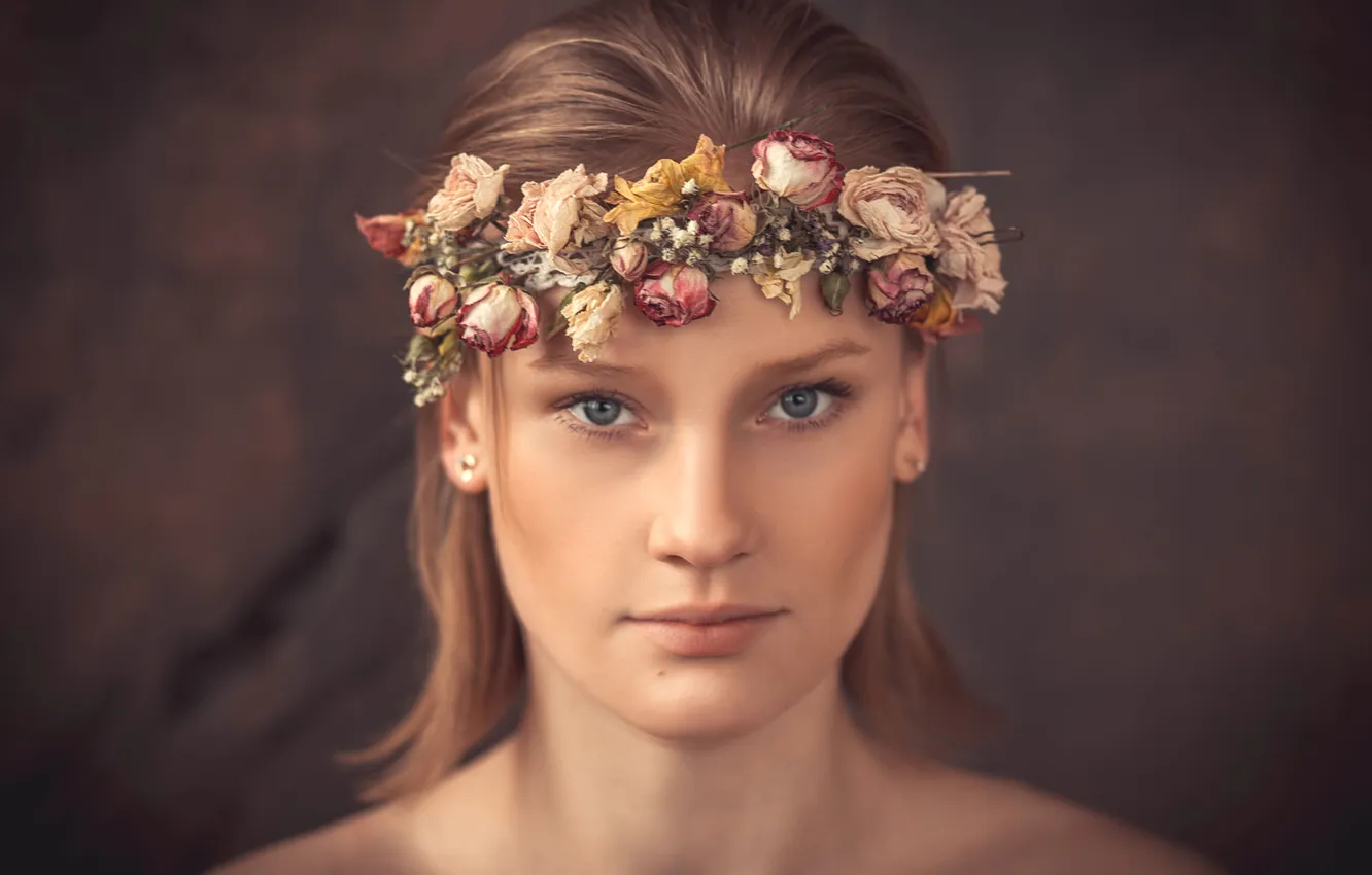 Photo wallpaper look, girl, model, wreath