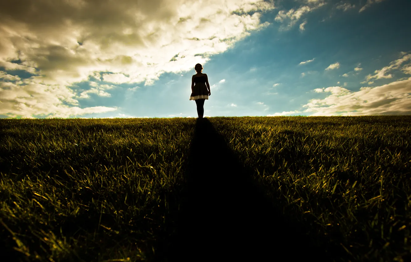 Photo wallpaper the sky, grass, girl, the sun, rays, light, girls, mood