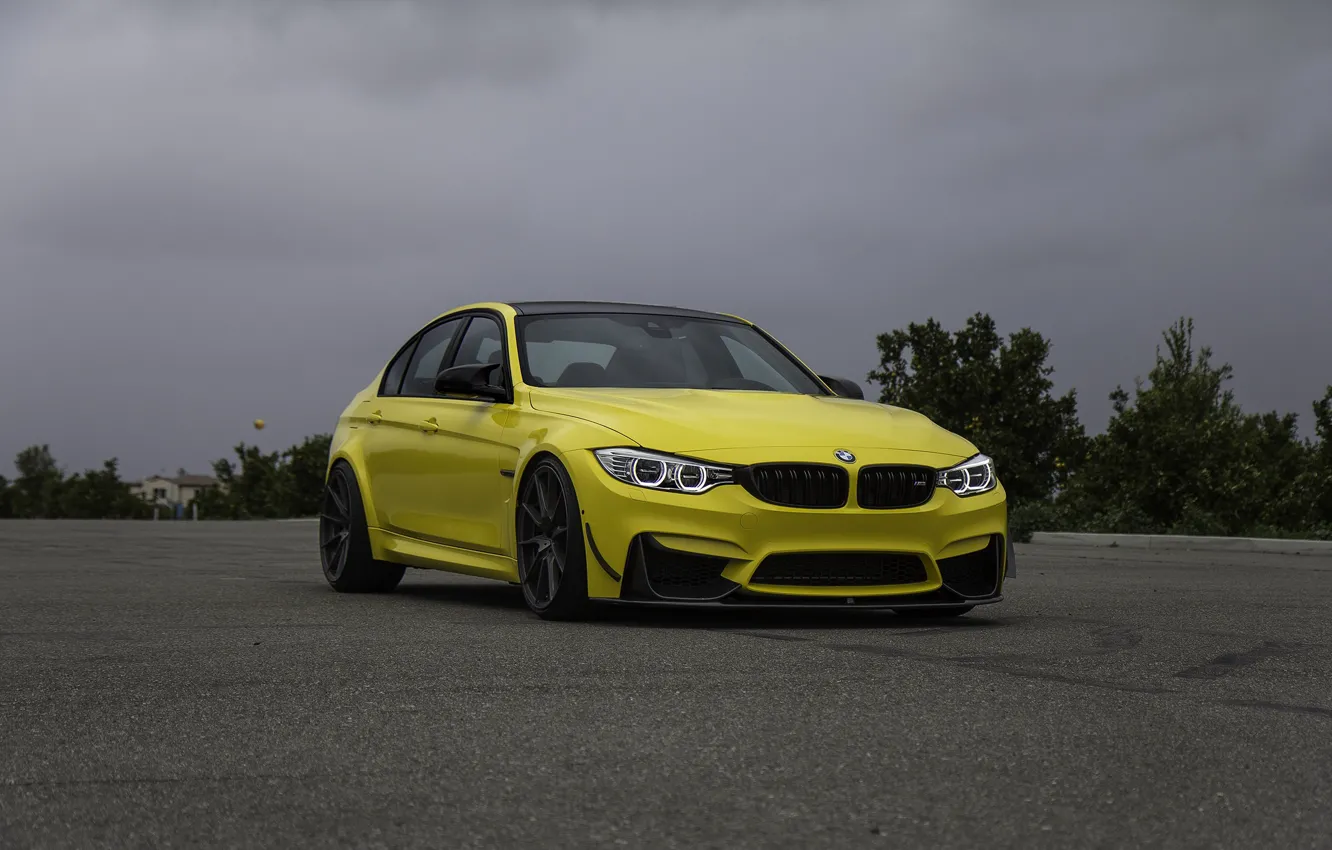 Photo wallpaper green, BMW, black, yellow, clouds, asphalt, F81