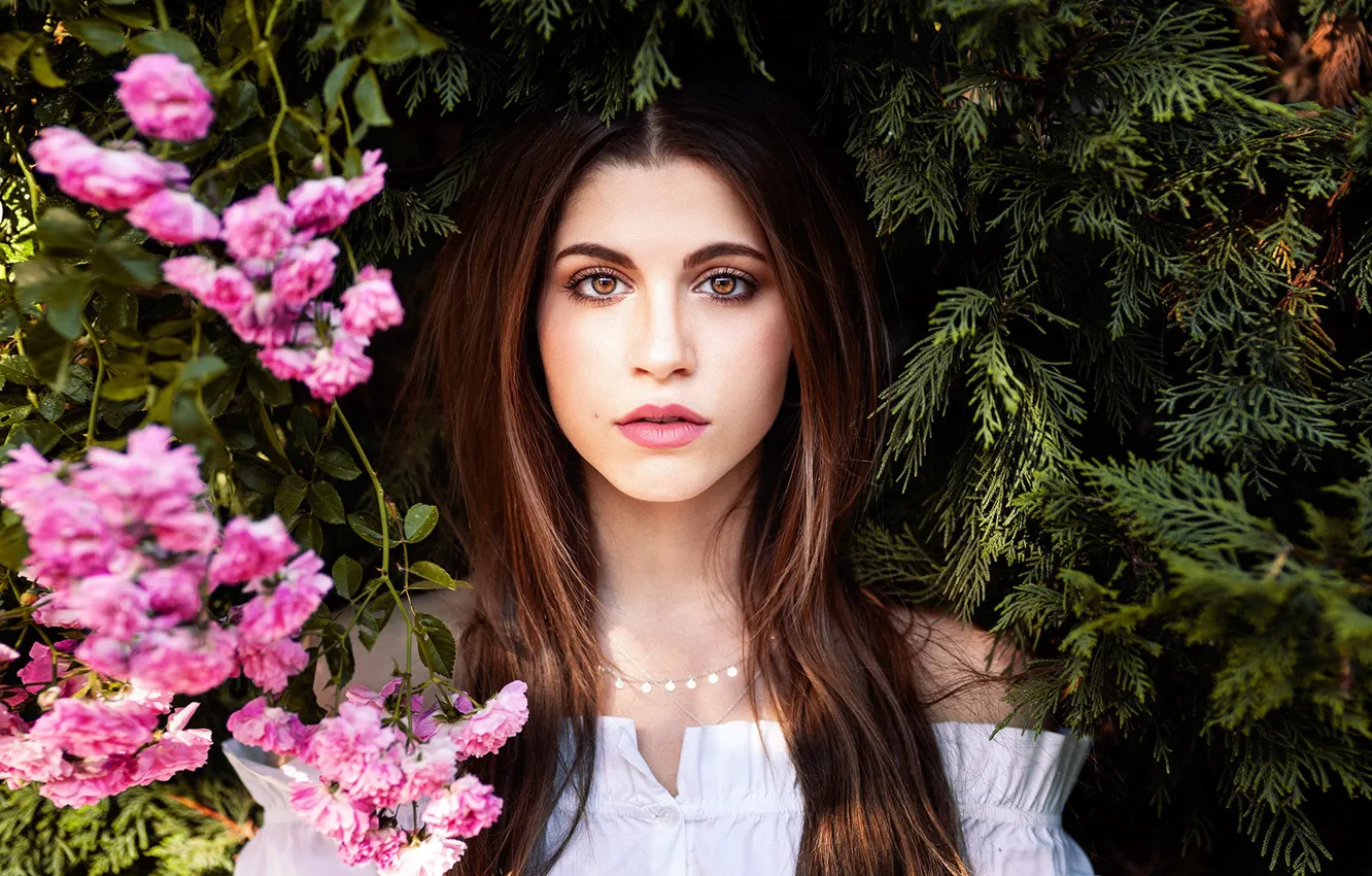 Photo wallpaper flowers, look, Eric Vend, girl, chain, eyes