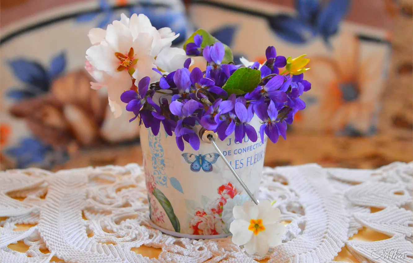 Photo wallpaper flowers, pot, flowers, flowers