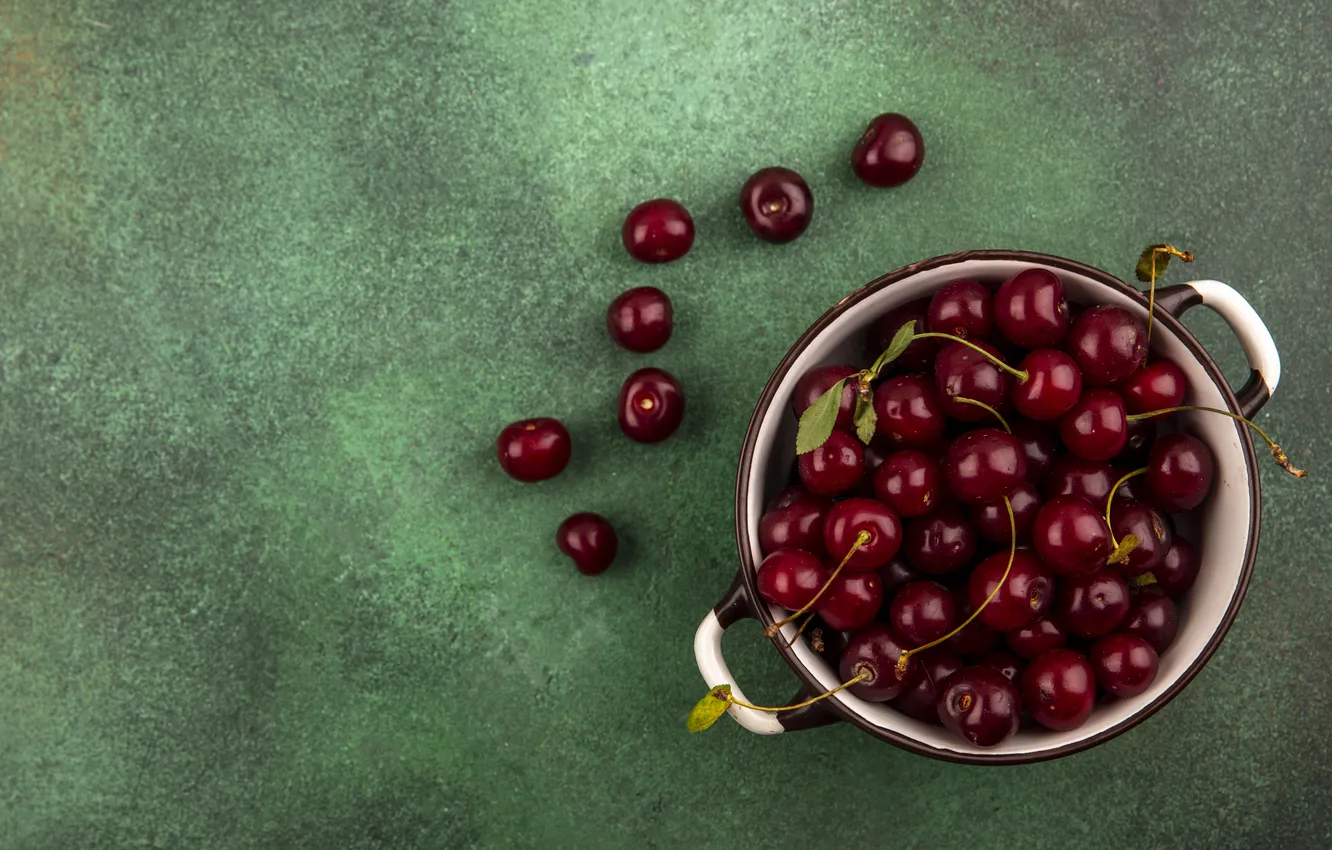 Photo wallpaper cherry, berries, harvest, pan, placer, green background, cherry