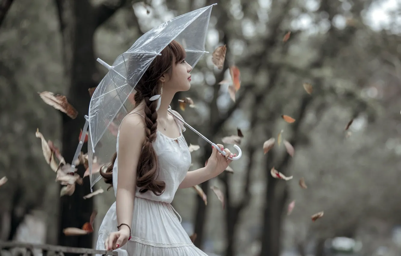 Photo wallpaper girl, leaves, umbrella
