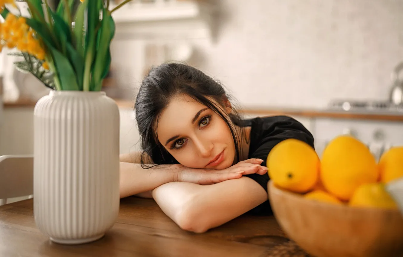 Photo wallpaper look, flowers, pose, lemon, model, portrait, hands, makeup