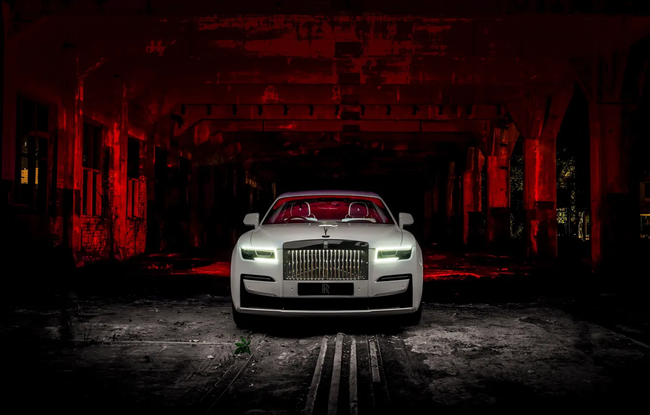 Photo wallpaper Rolls-Royce, light, white, Rolls Royce, Ghost, Front, face, Black Badge