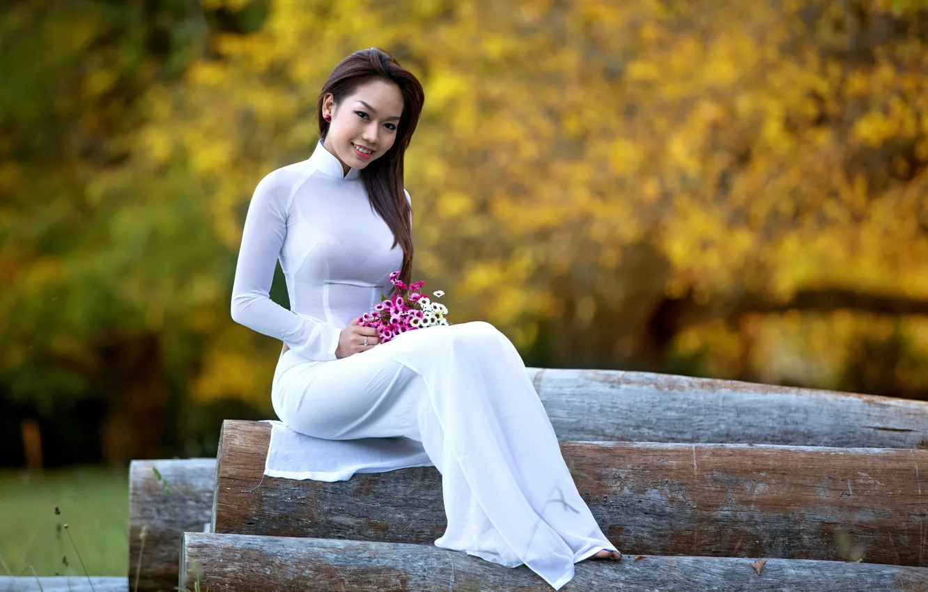 Photo wallpaper girl, flowers, Asian