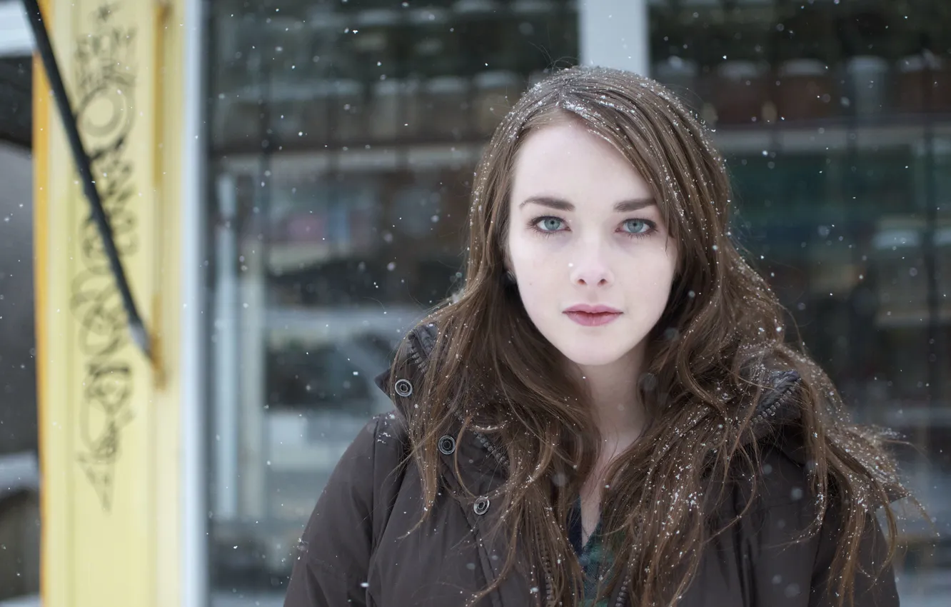 Photo wallpaper look, snow, hair, actress, jacket, Allie MacDonald, Ellie MacDonald