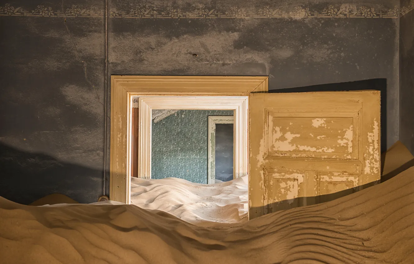 Photo wallpaper sand, door, Abandoned places