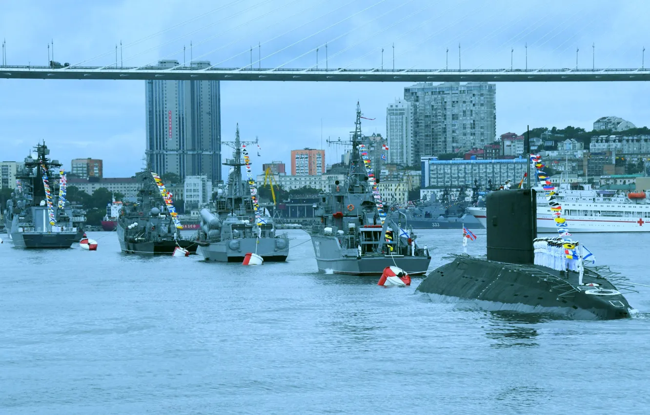 Photo wallpaper ships, Vladivostok, Parade