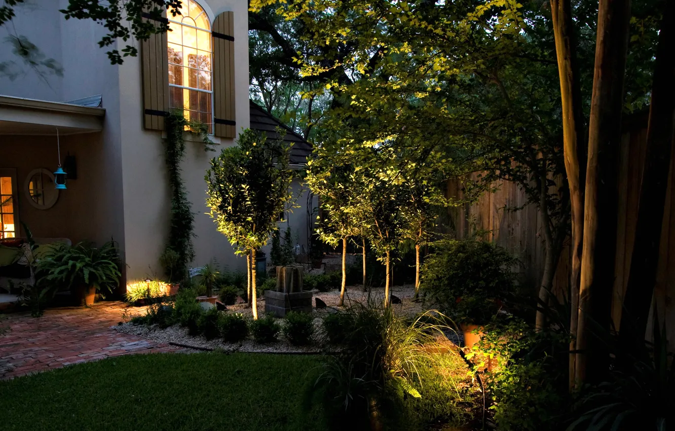 Photo wallpaper trees, lawn, the fence, home, garden, the bushes