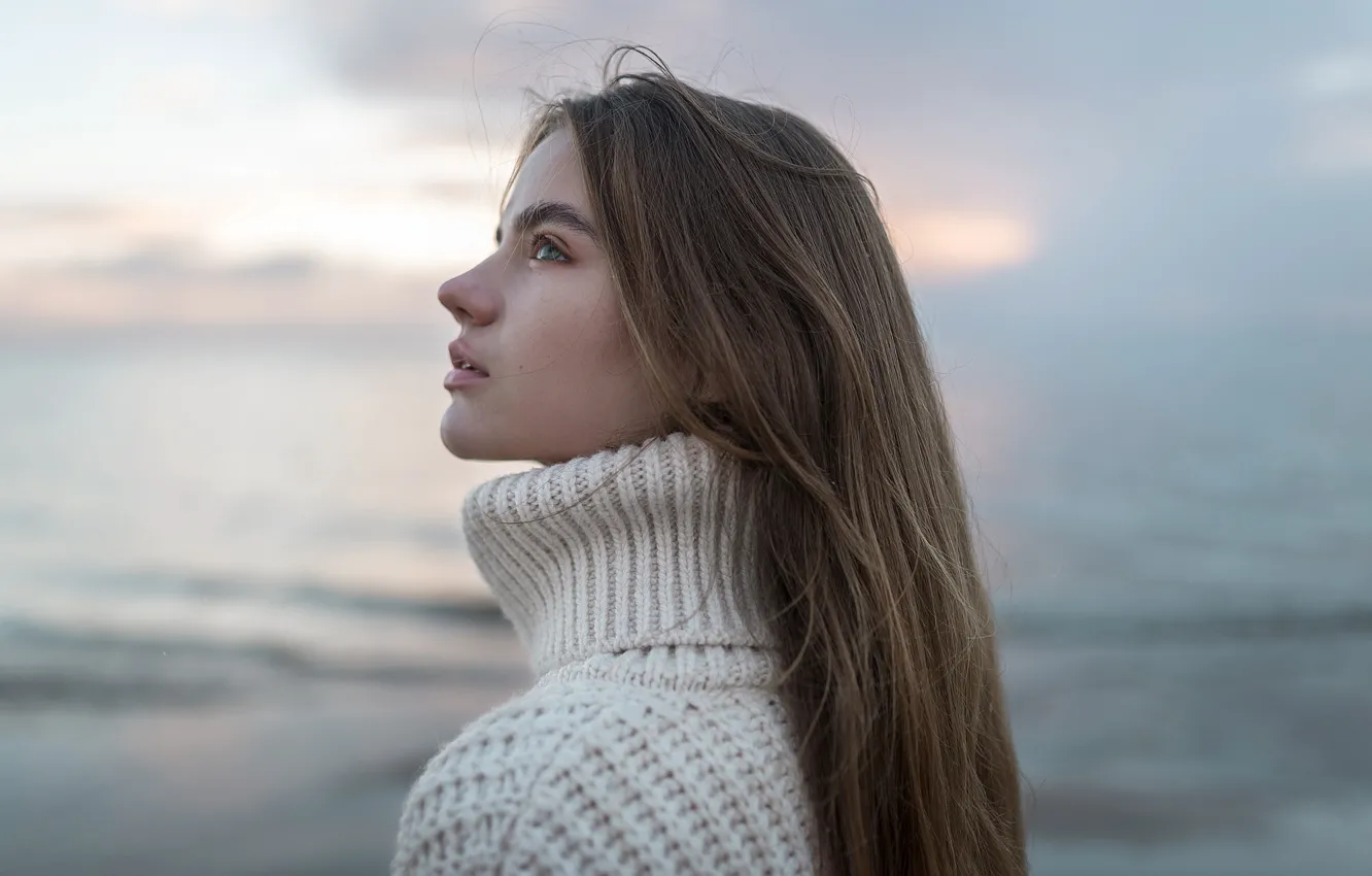 Photo wallpaper profile, sponge, curls, sweater, Aleks Five