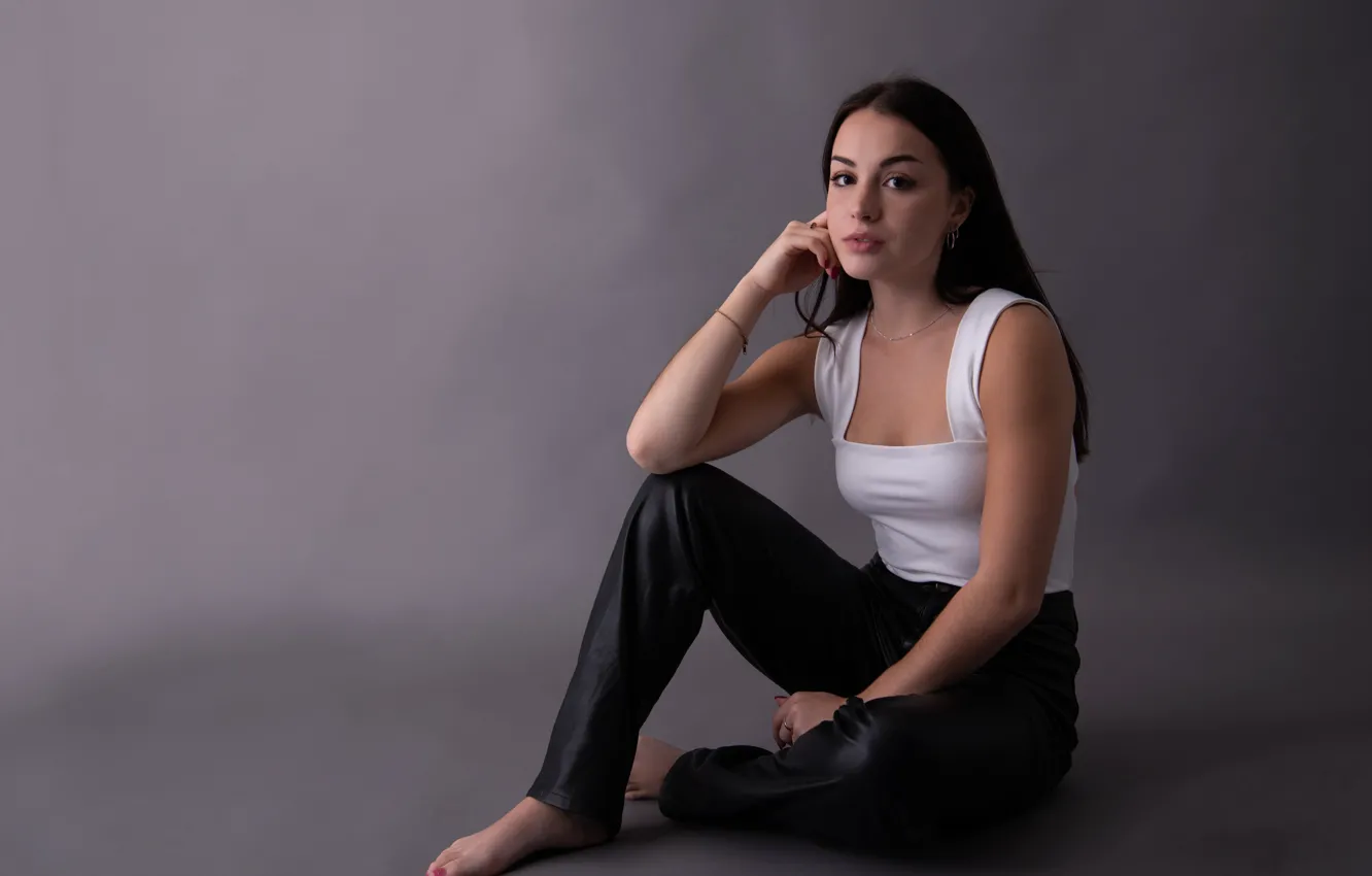 Photo wallpaper look, pose, sitting, Alexandra