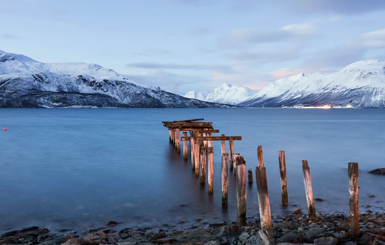 Photo wallpaper mountains, lake, support