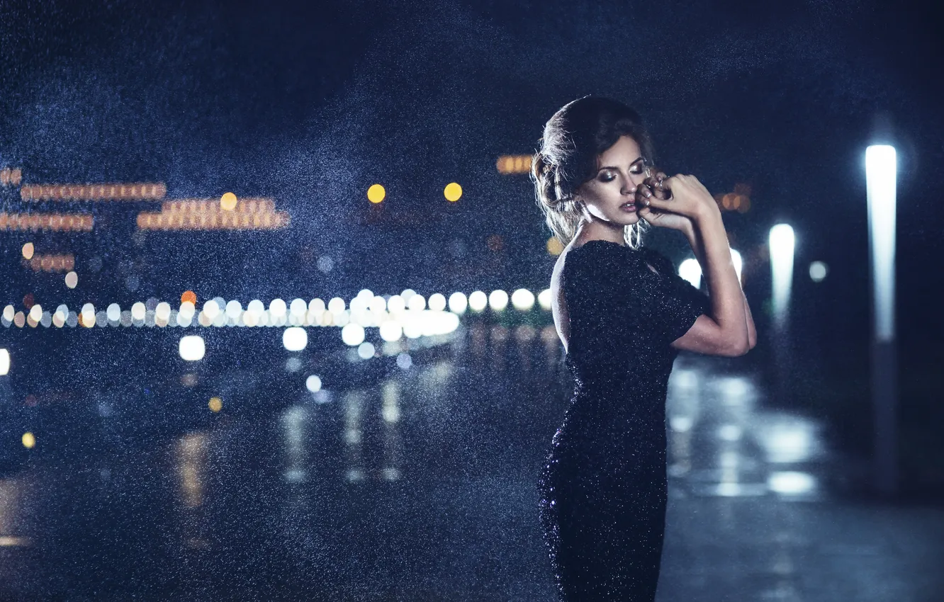 Photo wallpaper girl, city, the city, rain, night lights, girl, brown hair, rain