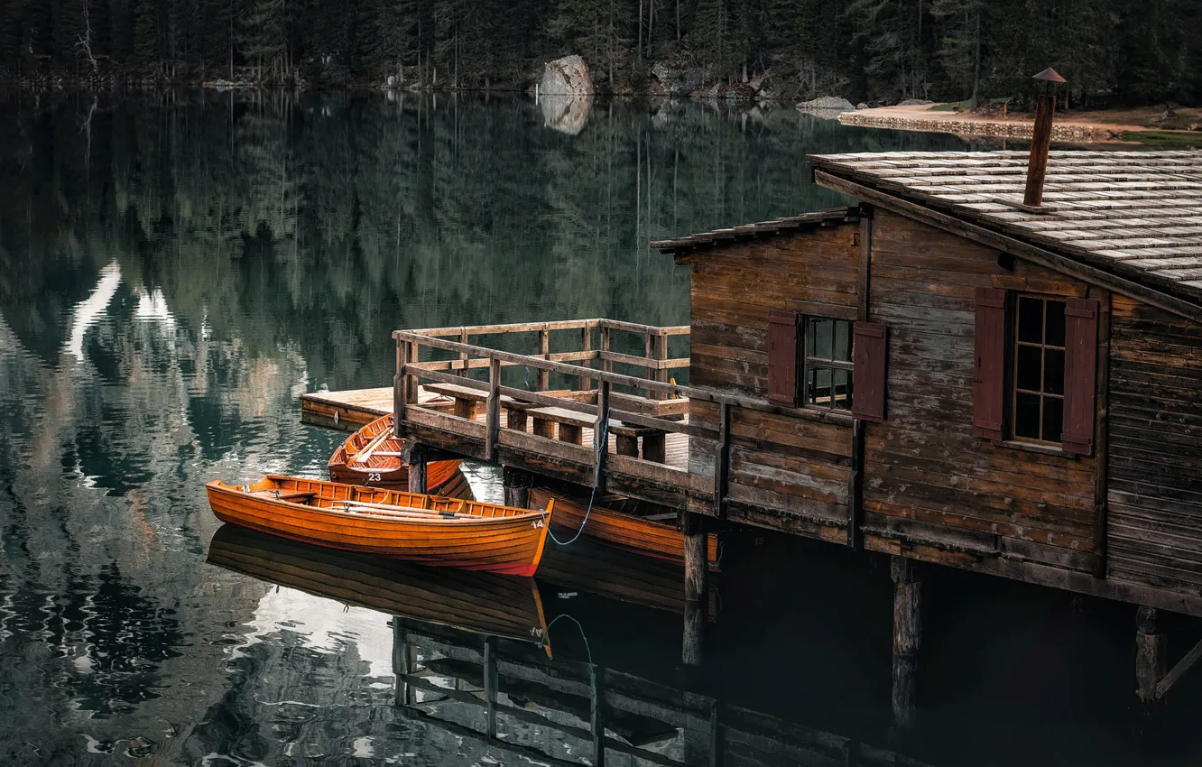 Photo wallpaper forest, landscape, nature, lake, house, reflection, boats, pier