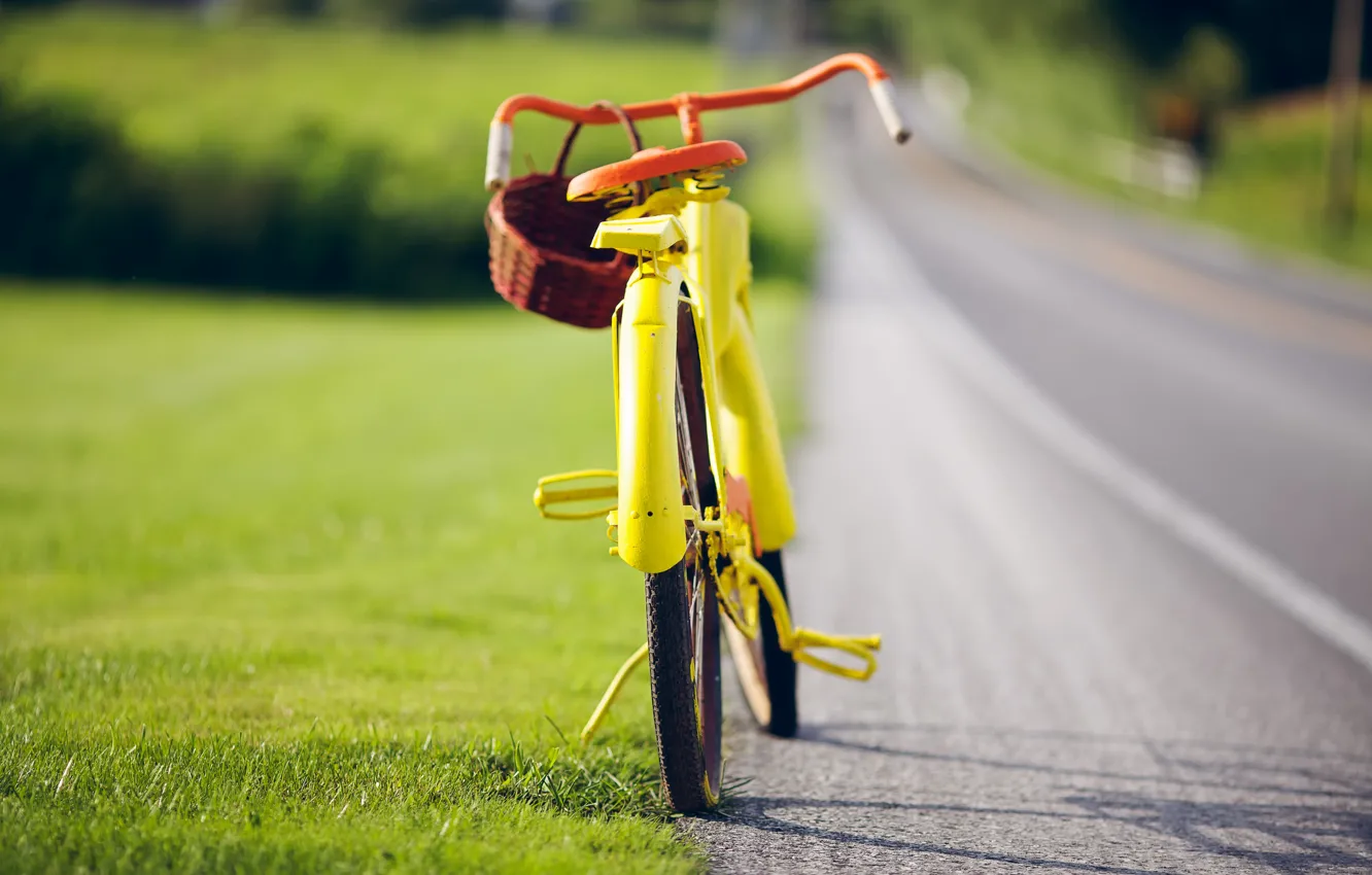 Photo wallpaper yellow, bike, vintage