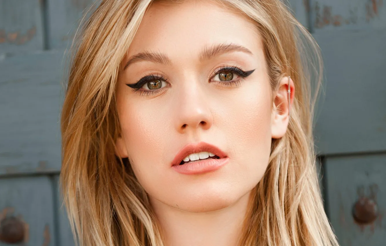 Photo wallpaper look, girl, arrows, Katherine McNamara