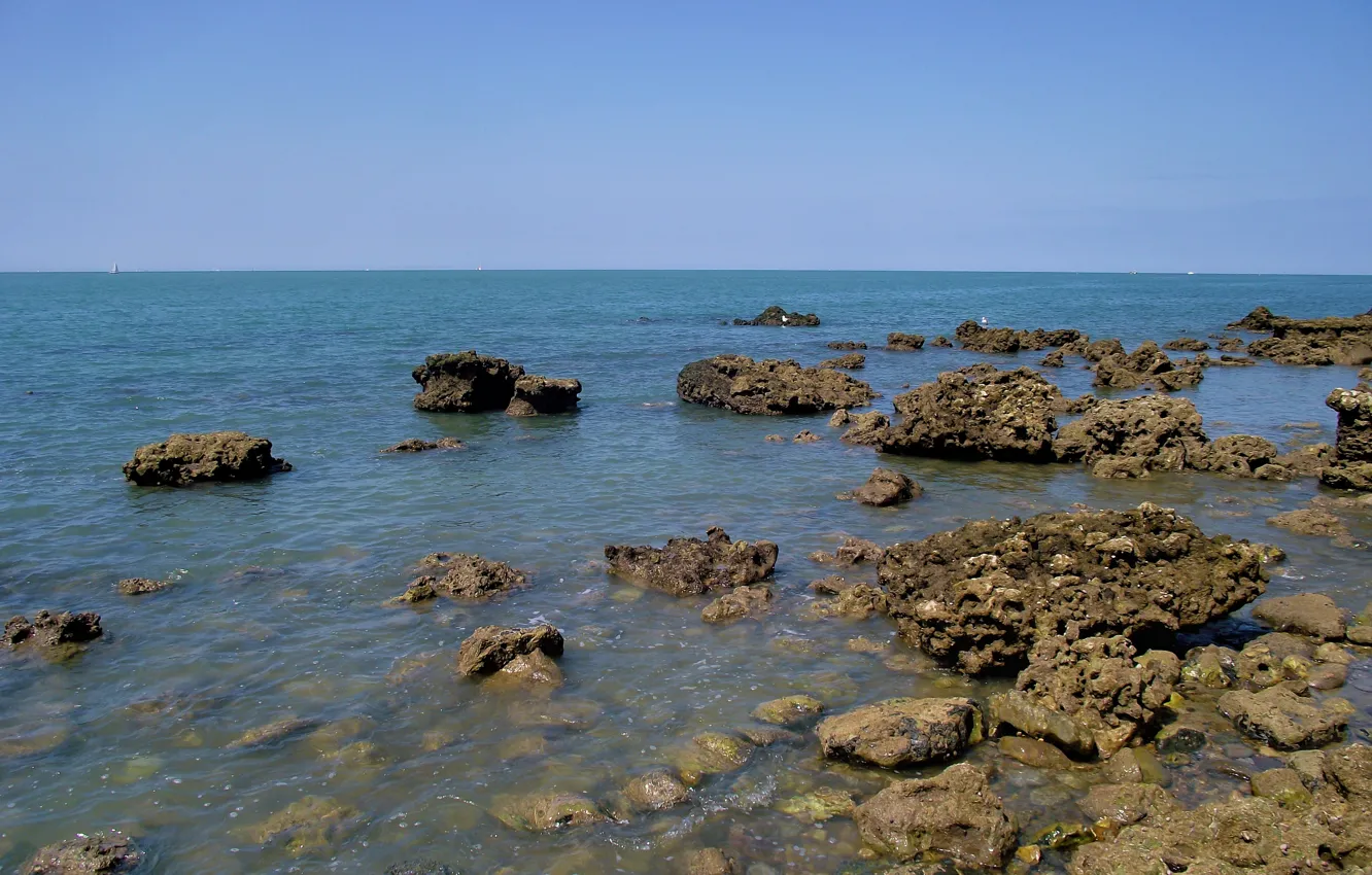 Photo wallpaper sea, stones, the ocean, shore, France, day, Normandy, Le Havre