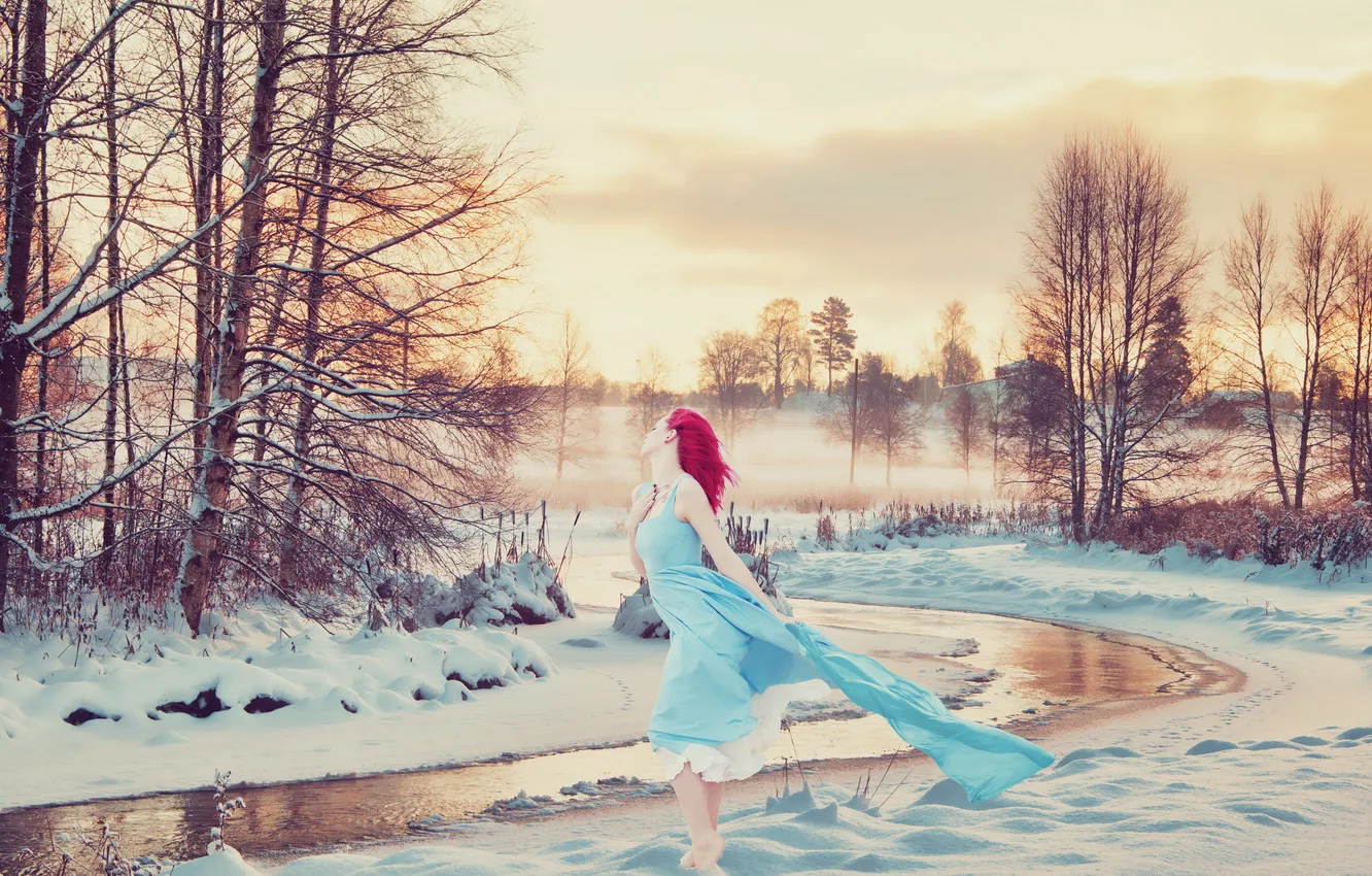 Photo wallpaper winter, girl, river