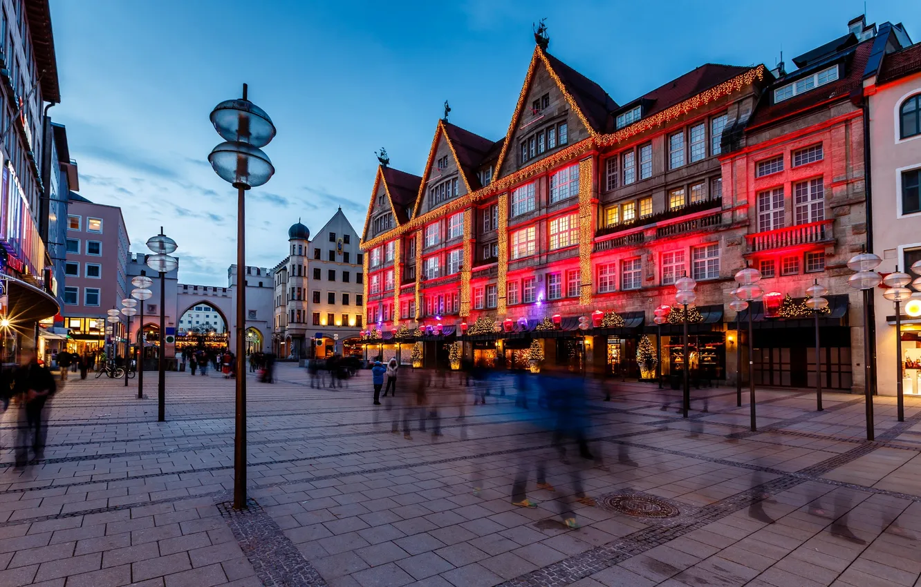 Photo wallpaper the city, lights, people, street, building, home, the evening, Germany