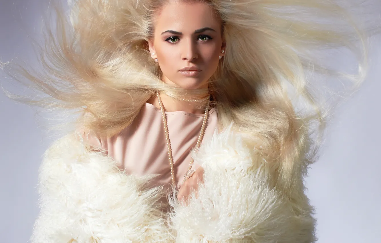 Photo wallpaper look, background, model, hair, portrait, makeup, hairstyle, blonde