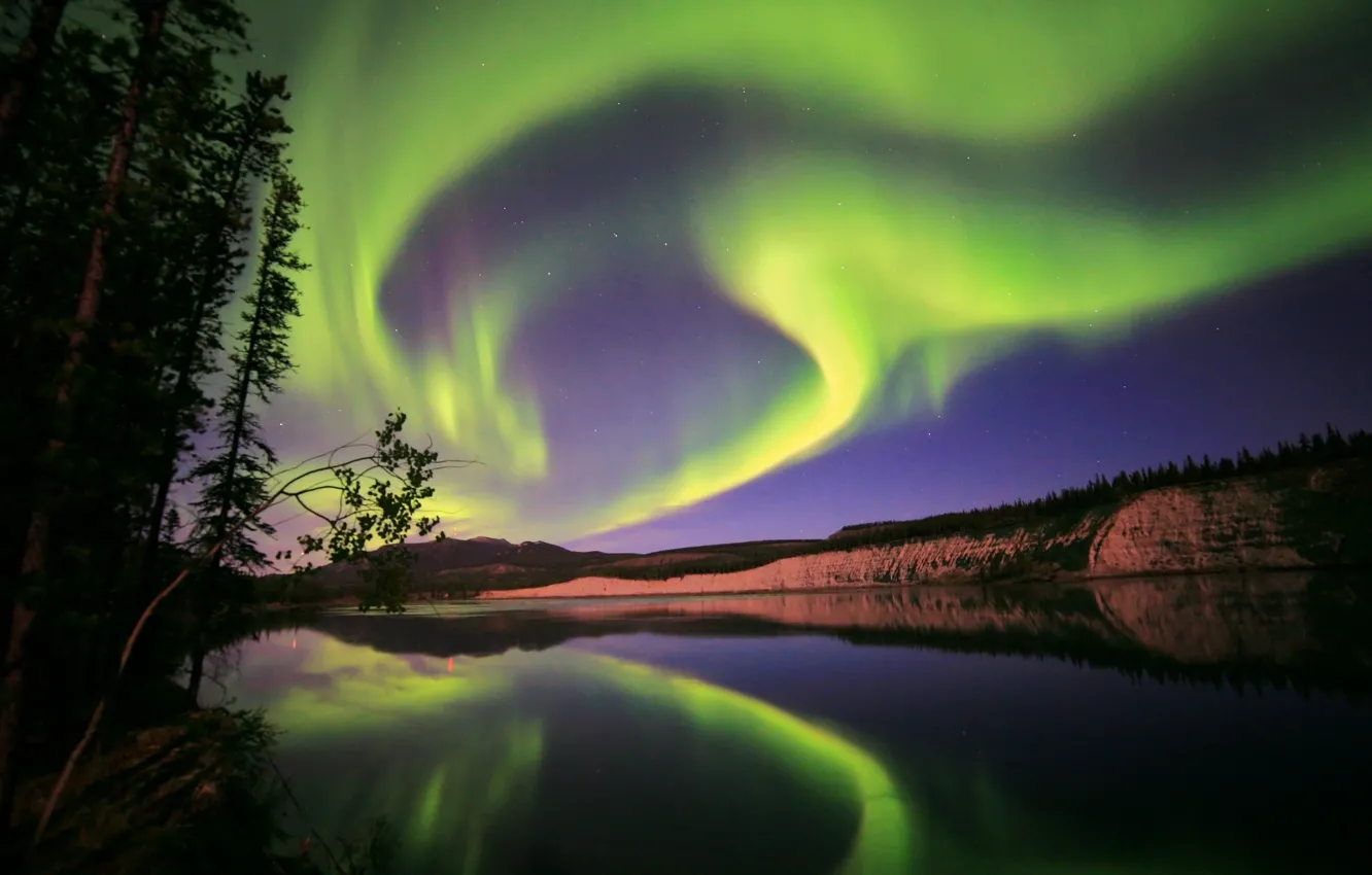 Photo wallpaper Northern lights, Canada, Yukon, Aurora Borealis, nature