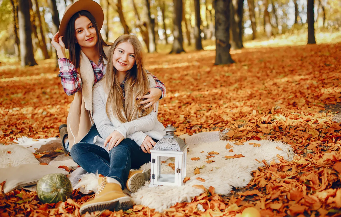 Photo wallpaper autumn, girl, nature, pose, Park, glade, picnic, friend