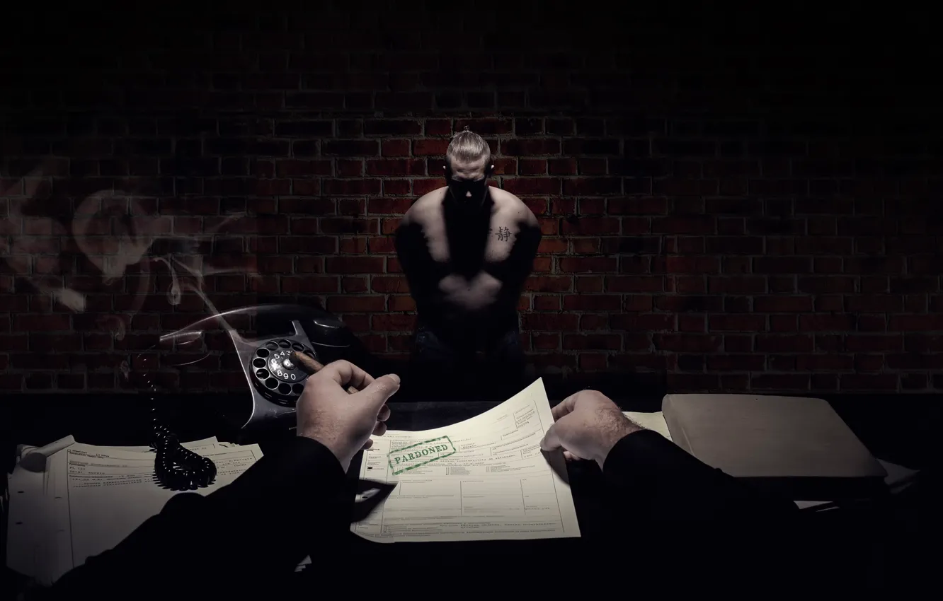 Photo wallpaper tattoo, the sentence, Judgment, Criminal