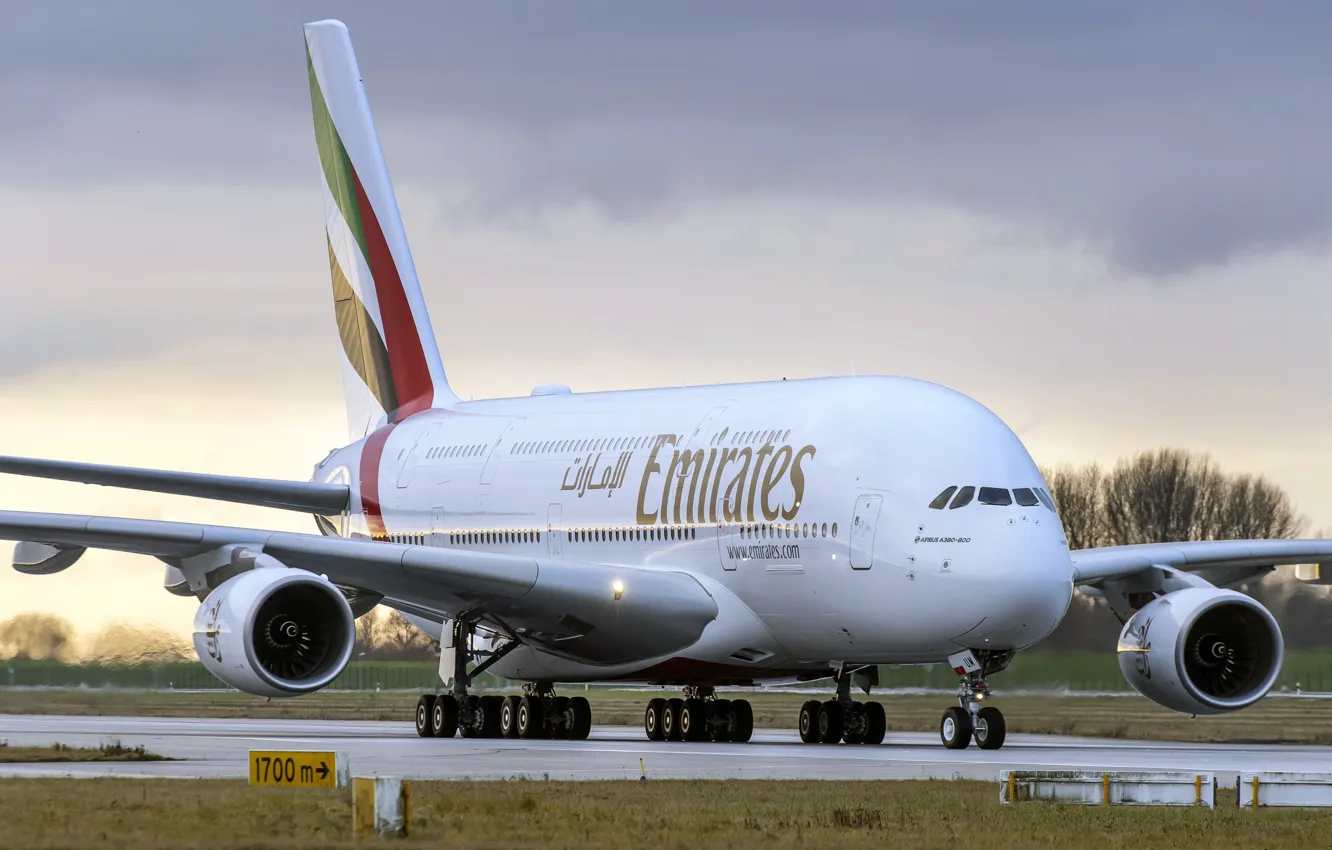 Photo wallpaper A380, Airbus, WFP, Chassis, Airbus A380, Emirates Airlines, A passenger plane, Airbus A380-800