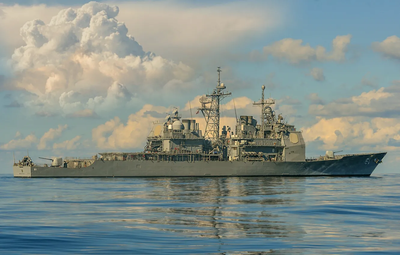 Photo wallpaper cruiser, rocket, USS Monterey, CG-61