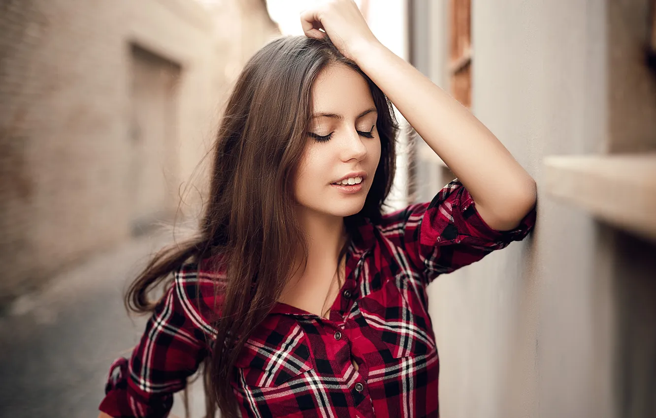 Photo wallpaper girl, pose, model, hands, makeup, hairstyle, shirt, brown hair
