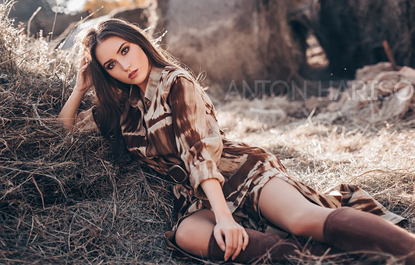 Photo wallpaper look, the sun, sexy, pose, model, portrait, boots, makeup