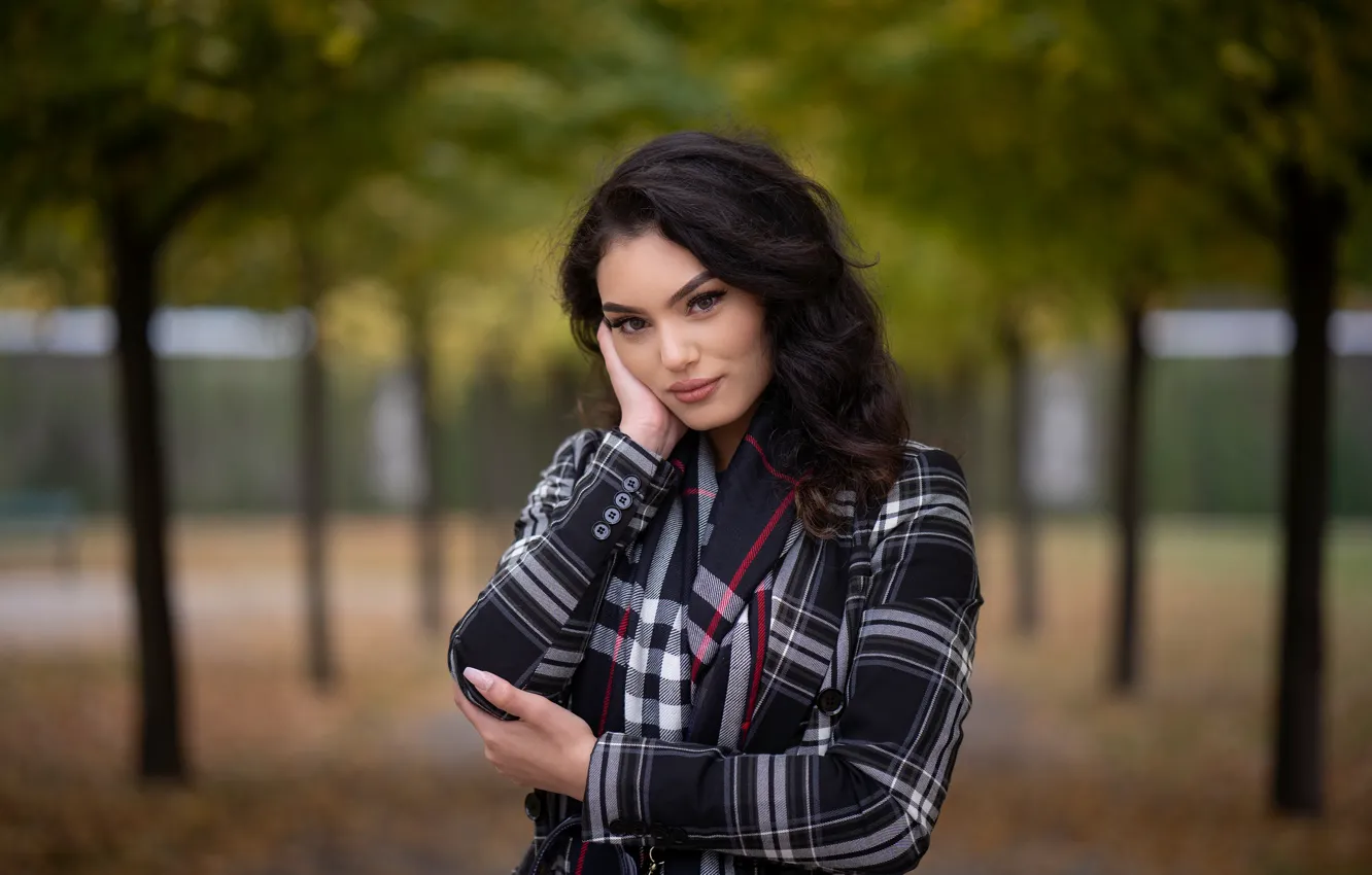 Photo wallpaper look, pose, brunette, bokeh, Iman