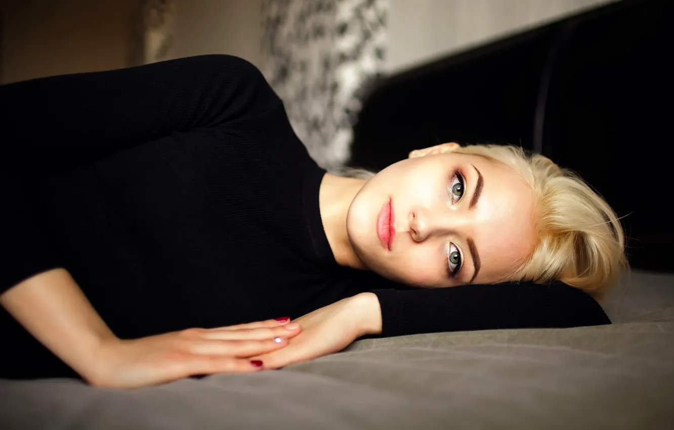 Photo wallpaper look, makeup, Kira Night