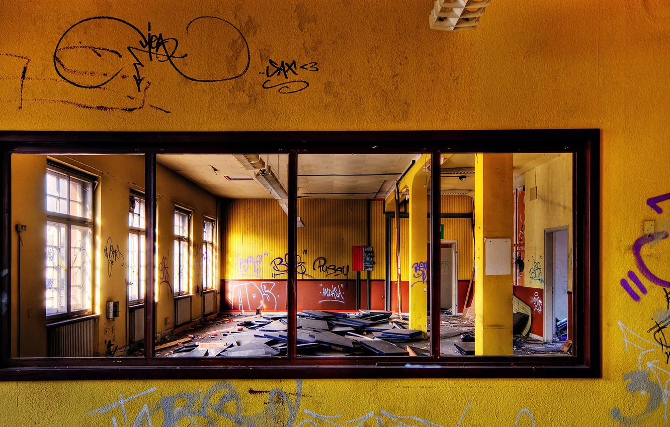 Photo wallpaper reflection, wall, graffiti, mirror