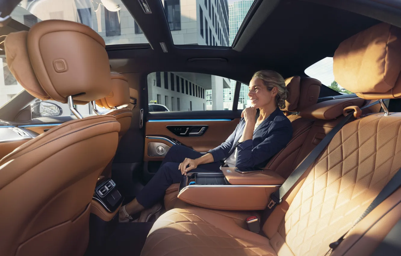 Photo wallpaper girl, smile, car, salon, relaxing, relaxing, Universal car interior concepts, Versatile vehicle interior concepts