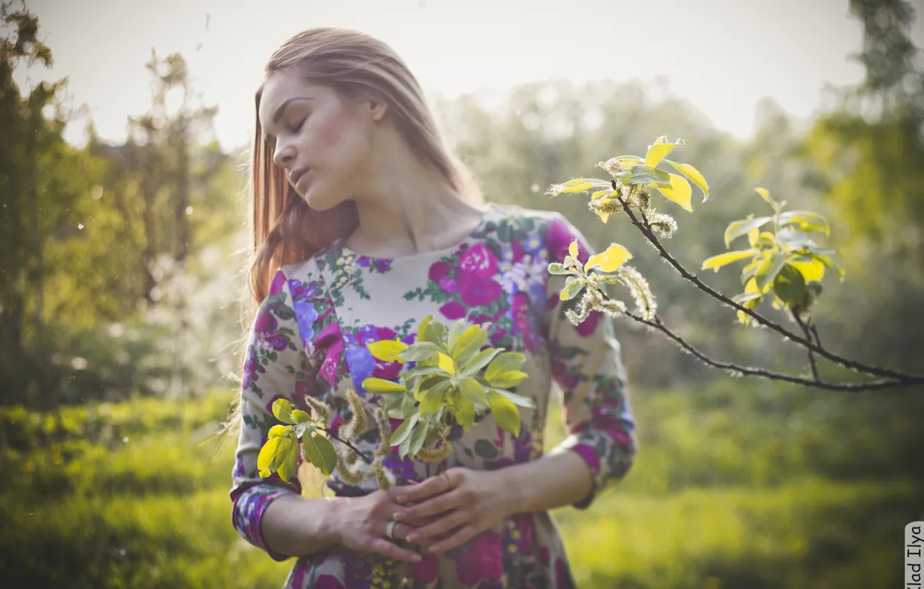 Photo wallpaper girl, flowers, photographer, girl, photography, photographer, Ilya Klad, Ilya Baggage